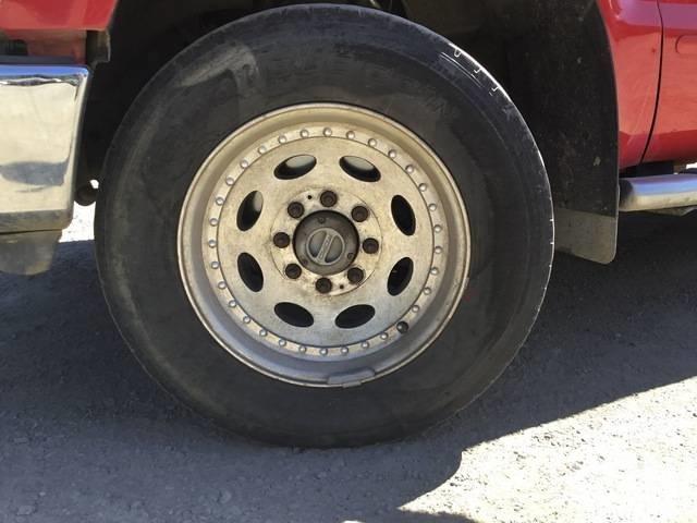 Ford F 350 XLT Muu