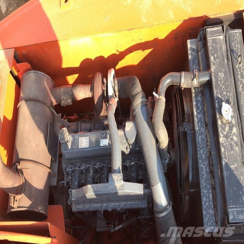 Doosan dh220lc-7 Roomikekskavaatorid