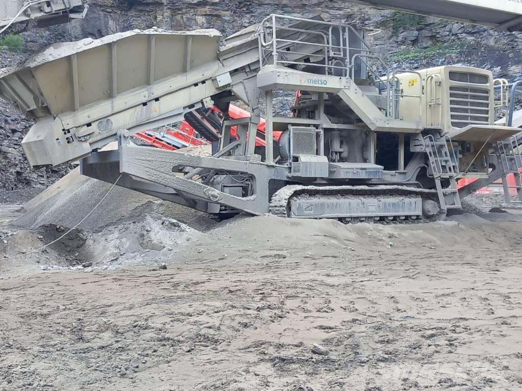 Metso LT 200 HP Iseliikuvad purustid