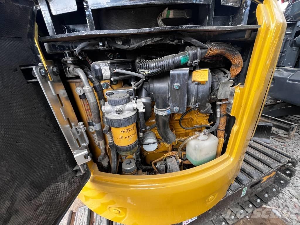 CAT 302 CR Miniekskavaatorid < 7 t