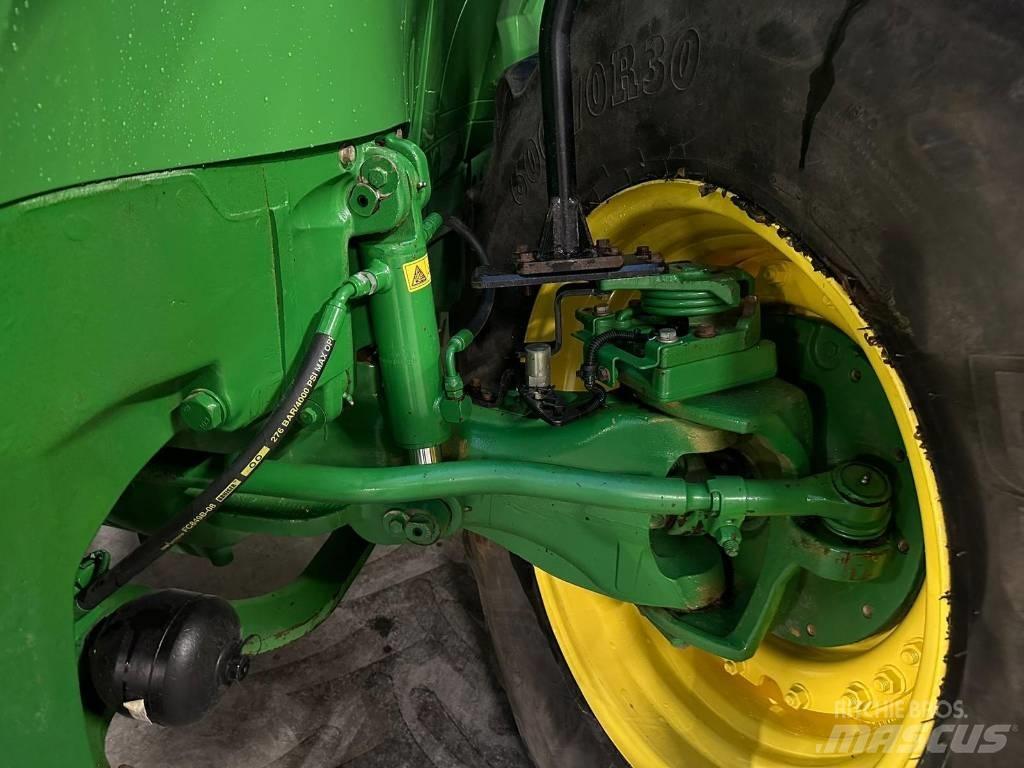 John Deere 7230 R Traktorid
