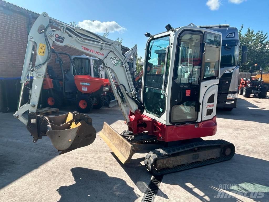 Takeuchi TB 325 R Miniekskavaatorid < 7 t
