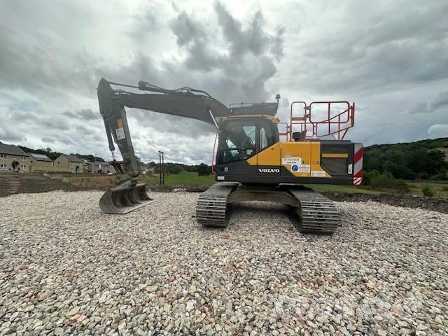 Volvo EC 220 EL Roomikekskavaatorid