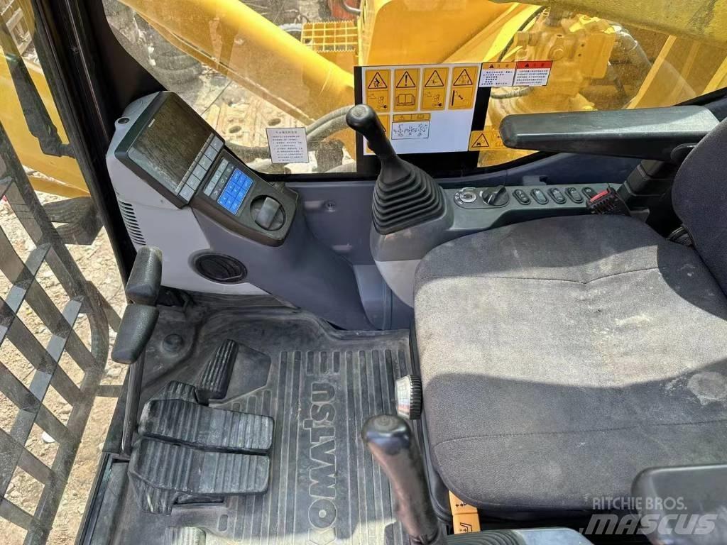 Komatsu PC 850-8 Amfiib ekskavaatorid