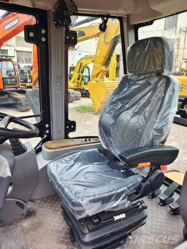 CAT 420 F Ekskavaatorlaadurid