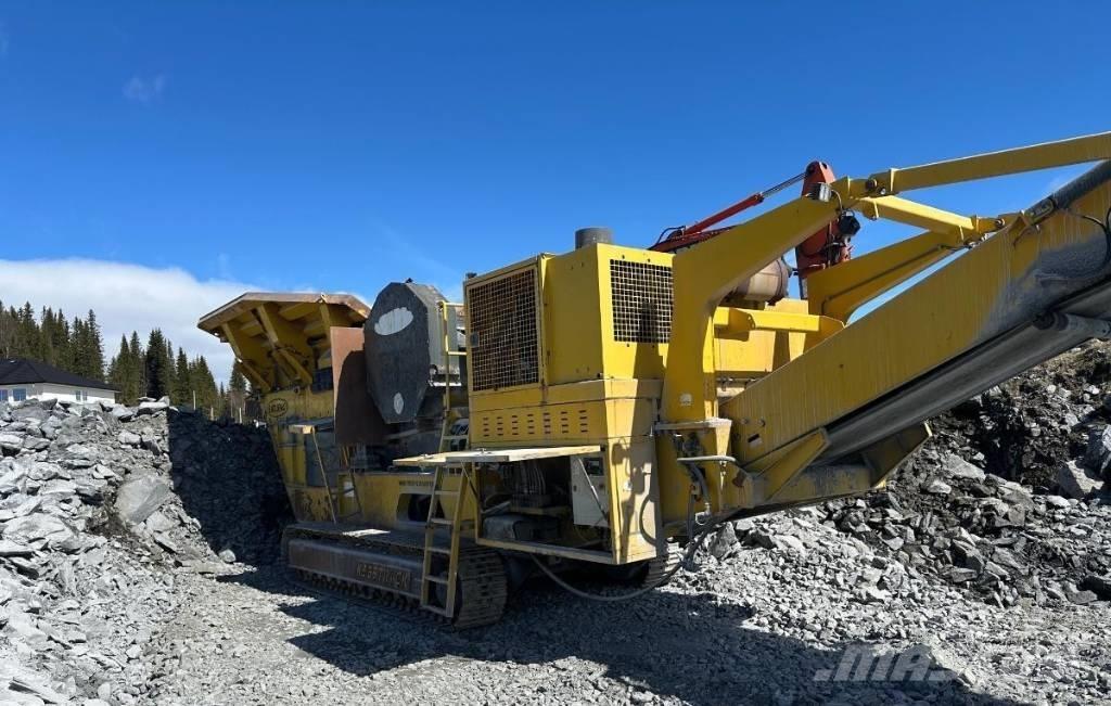 Keestrack B6 Iseliikuvad purustid