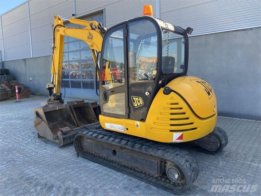 JCB 8060 Ratasekskavaatorid