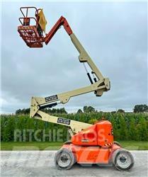 JLG E 450 AJ Iseliikuvad poomtõstukid
