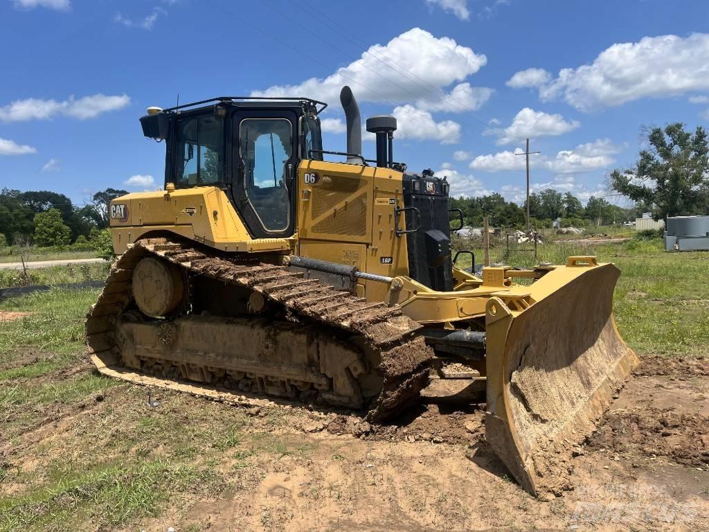 CAT D 6 LGP Buldooserid