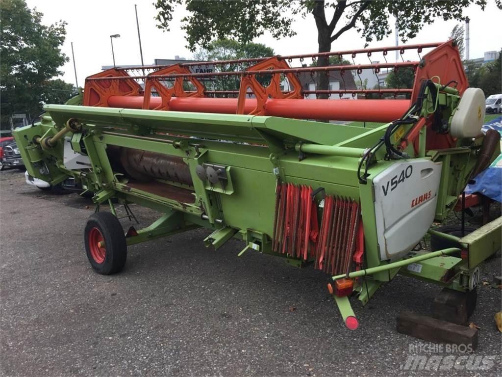 CLAAS Tucano 320 Teraviljakombainid