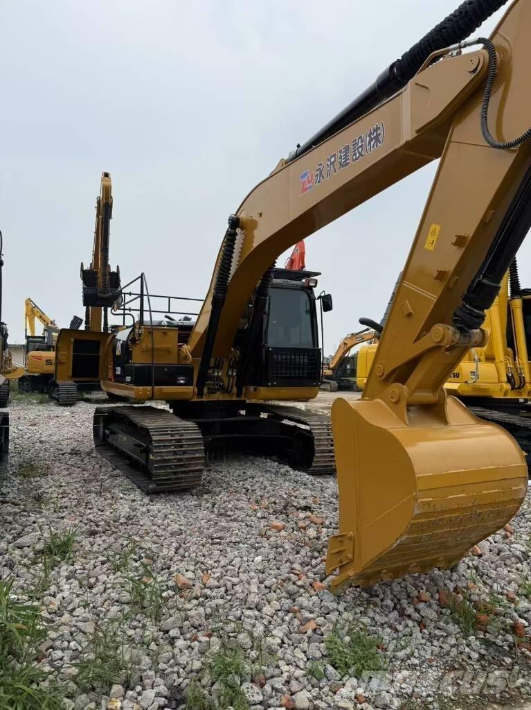 CAT 320D2 Roomikekskavaatorid