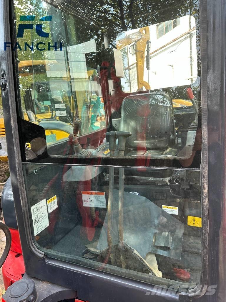 Kubota u35 Roomikekskavaatorid