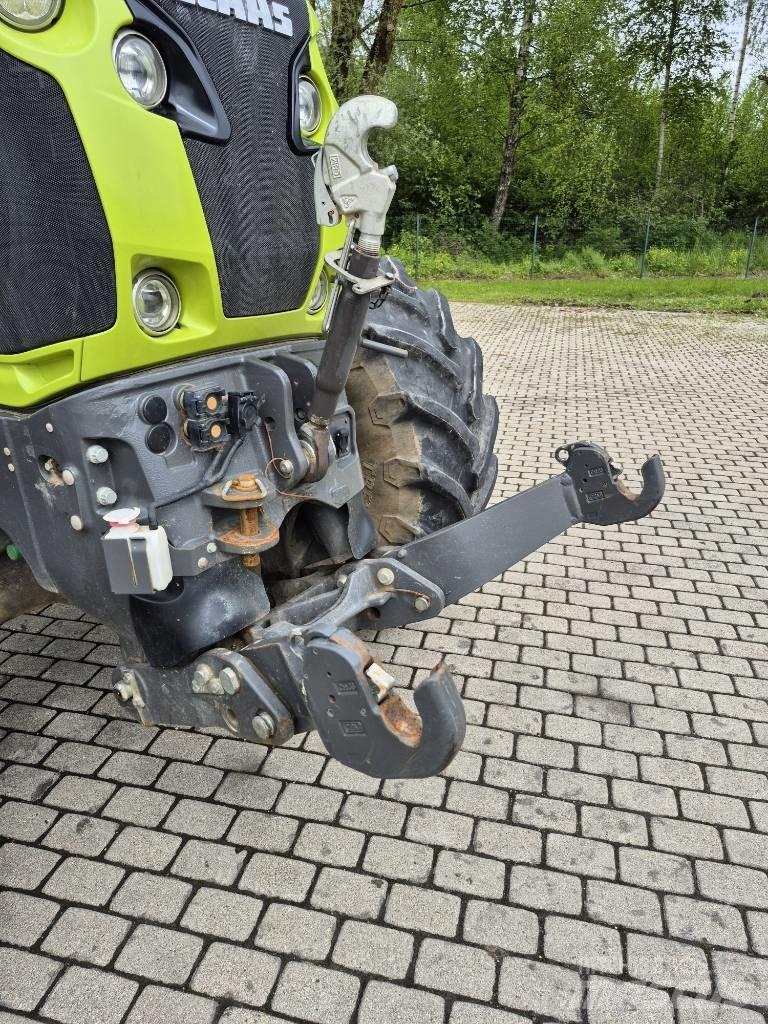 CLAAS Axion 850 Traktorid