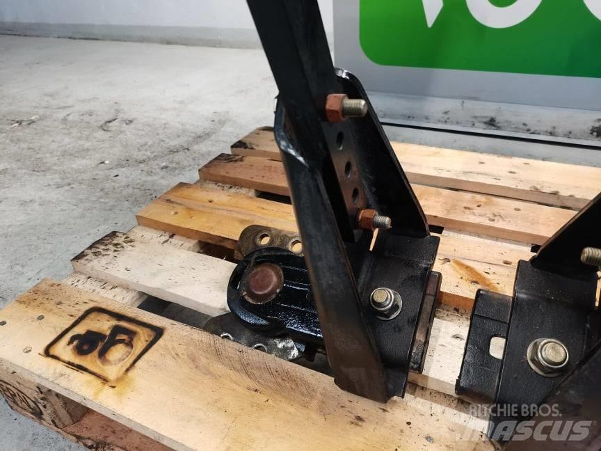 CLAAS Arion fender Rehvid, rattad ja veljed