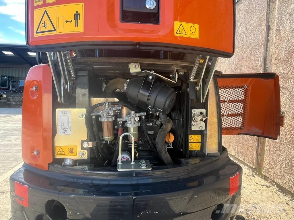Hitachi ZX 19 U Miniekskavaatorid < 7 t