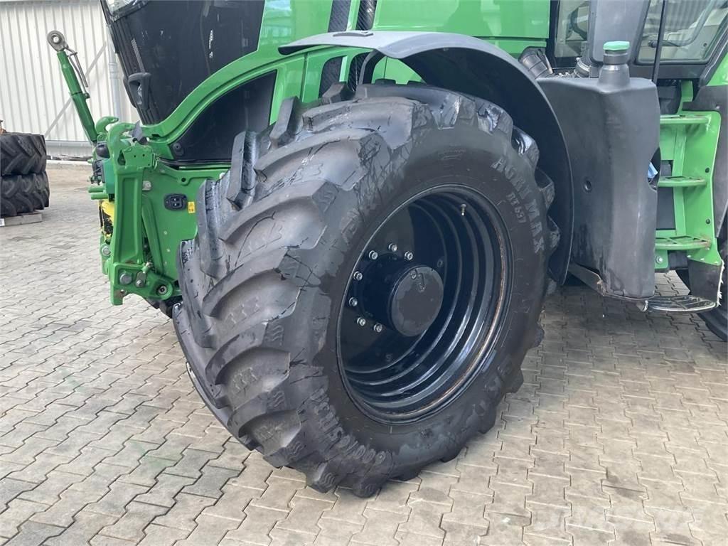 John Deere 6250R Traktorid