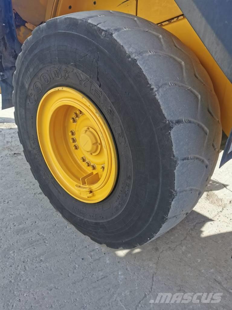 Volvo L110G Rataslaadurid