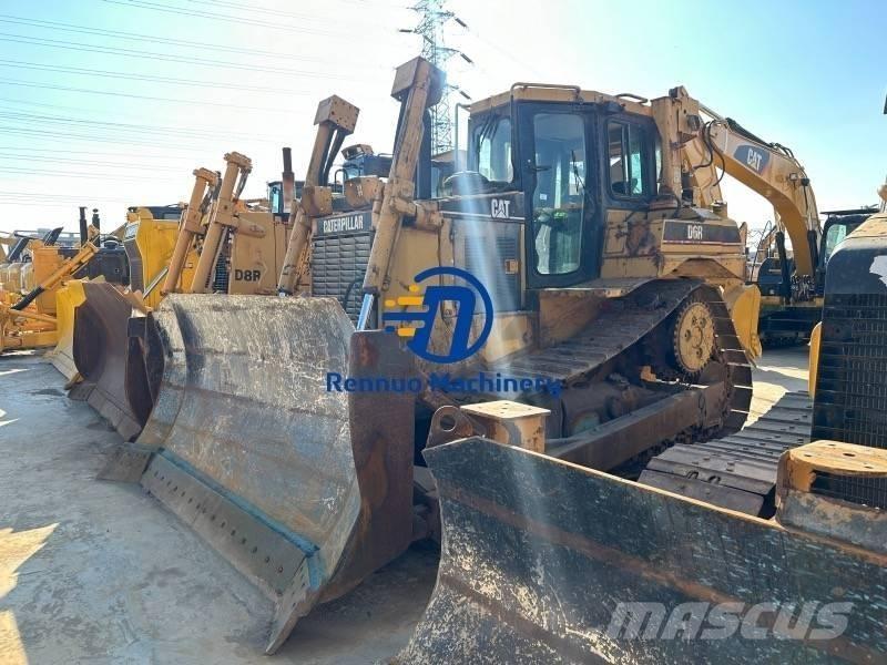 CAT D 6 R Buldooserid