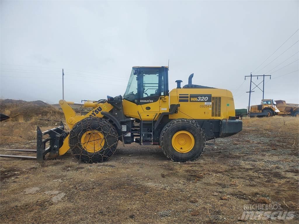 Komatsu WA320-8 Muu