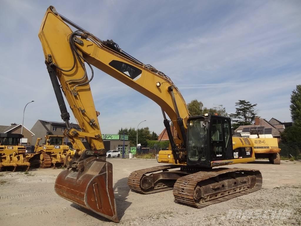 CAT 329 D L Roomikekskavaatorid