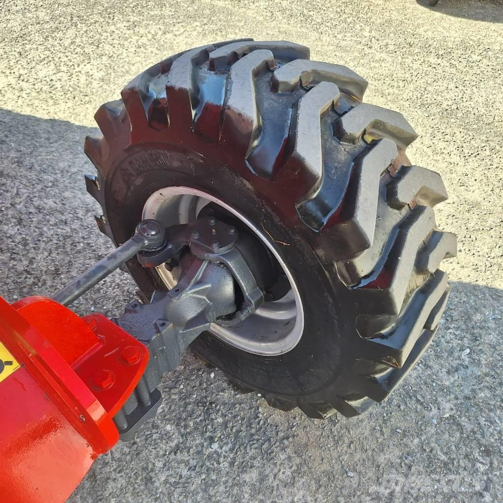Manitou 180 ATJ Iseliikuvad poomtõstukid