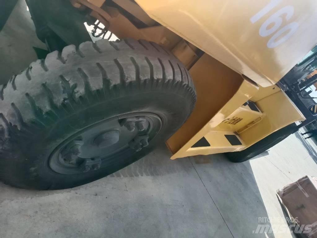 Komatsu FD 160 Diiseltõstukid