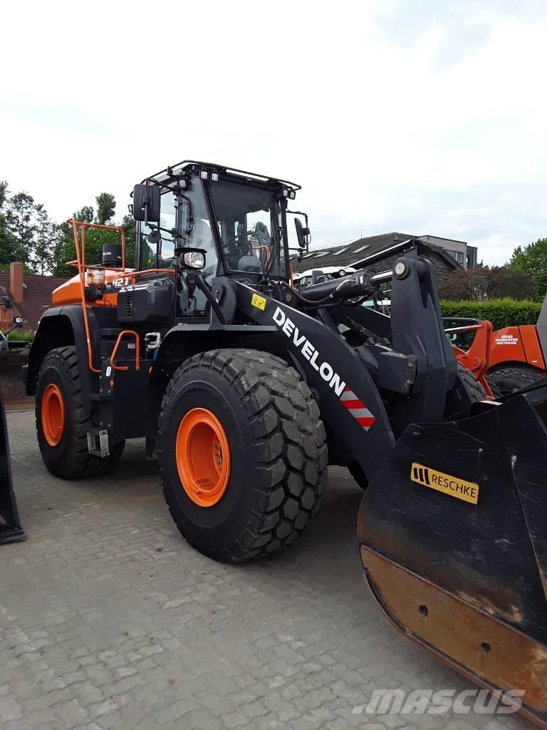 Doosan DL 420-7 Rataslaadurid