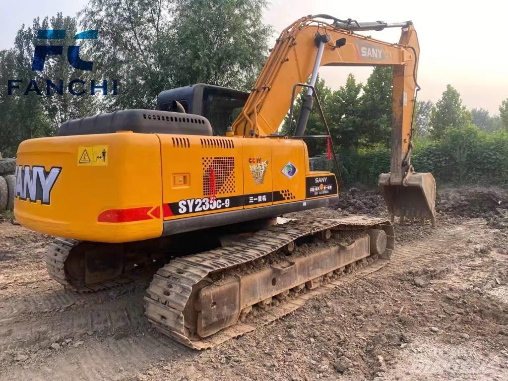 Sany SY 235 H Väikeekskavaatorid 7t-12t
