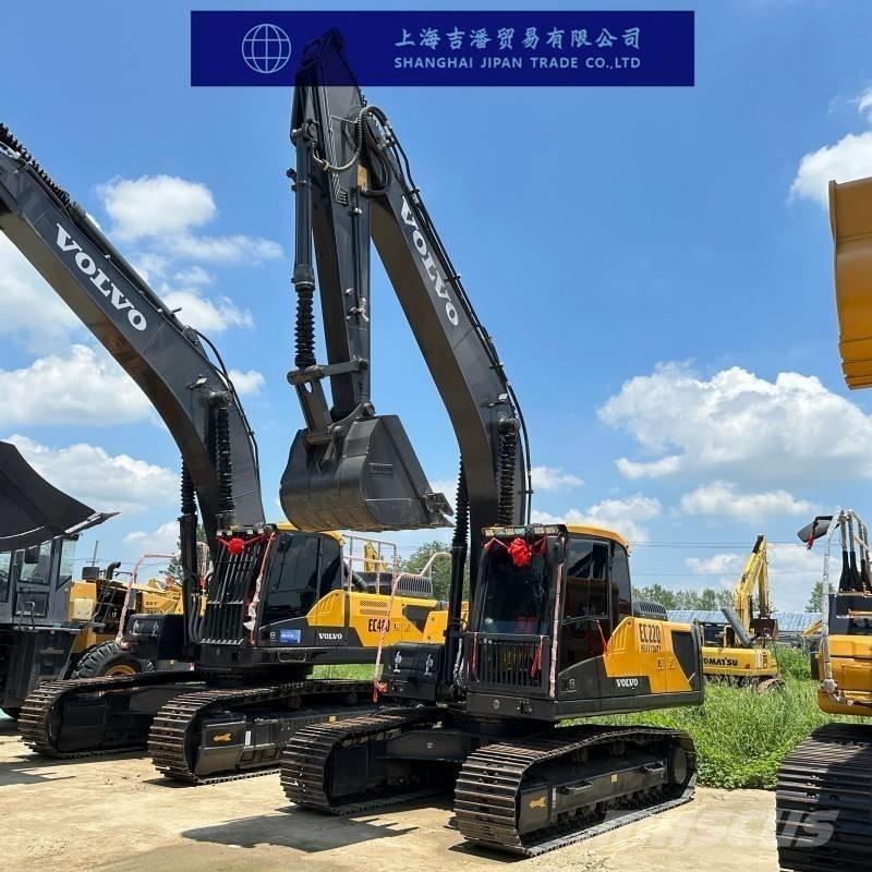 Volvo EC 220 Roomikekskavaatorid