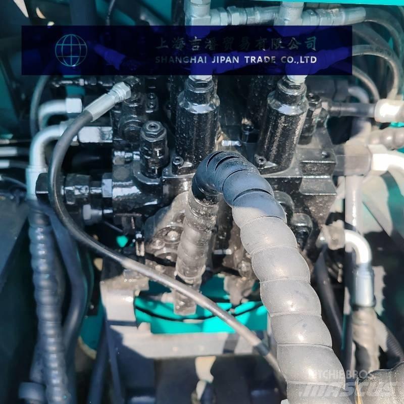 Kobelco 210 Roomikekskavaatorid