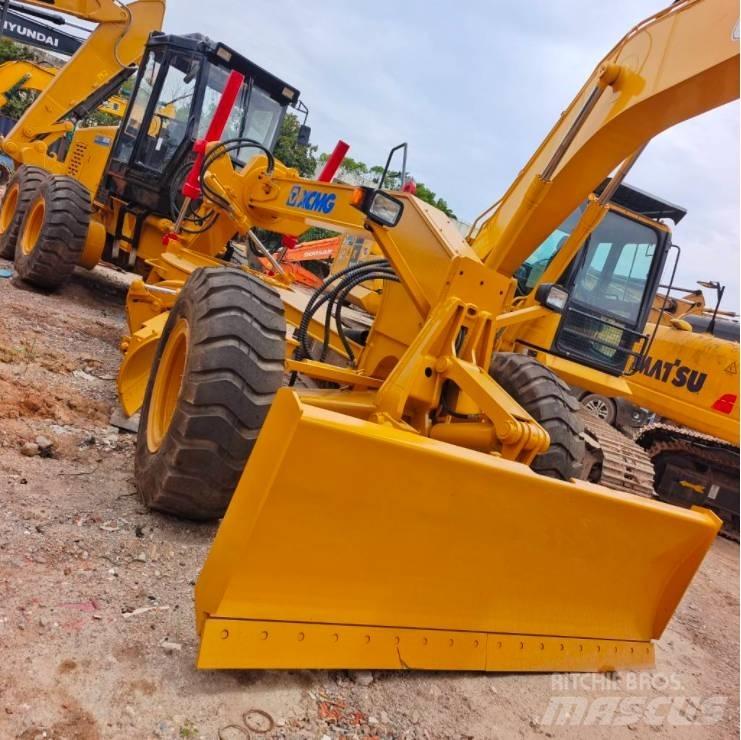 XCMG GR 215 Greiderid