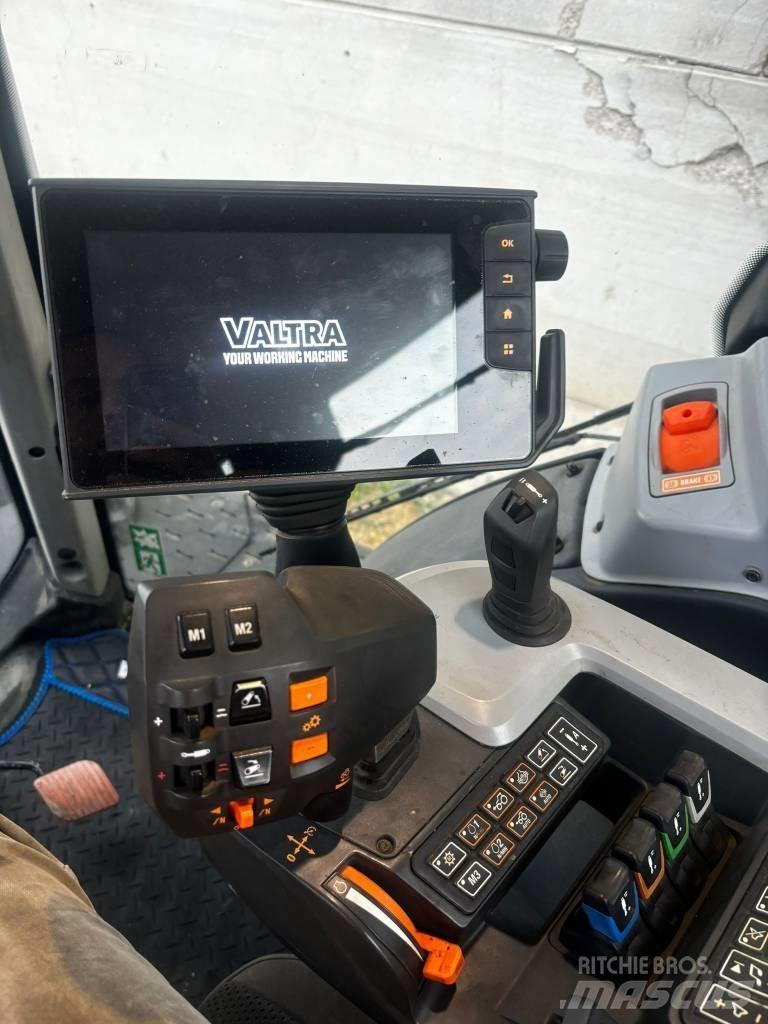 Valtra T 254 V Traktorid