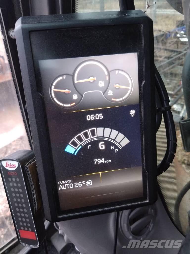 Volvo EC 300el Roomikekskavaatorid
