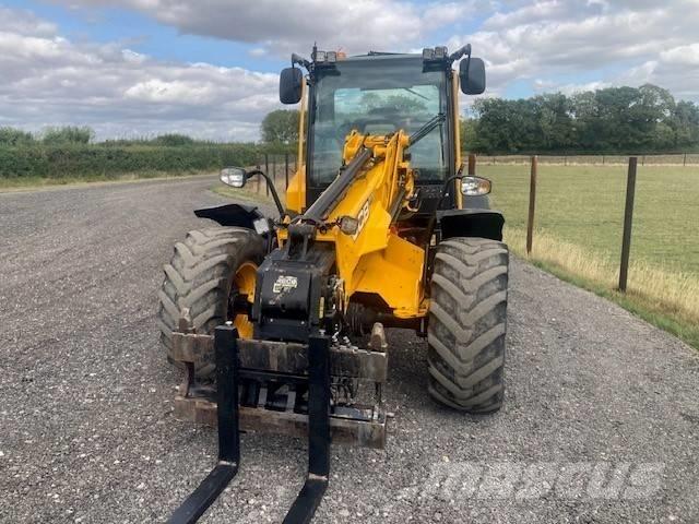JCB TM 320 S Põllumajanduslikud teleskoopkäitlejad