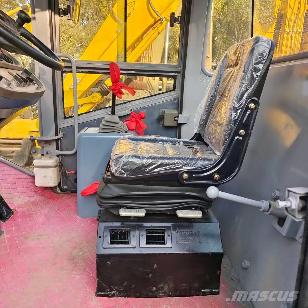 XCMG XS 143 J Ühe trumliga rullid