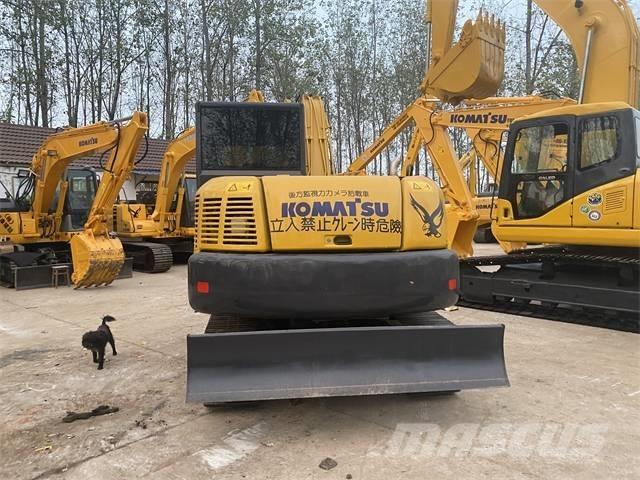 Komatsu PC 60-8 Roomikekskavaatorid
