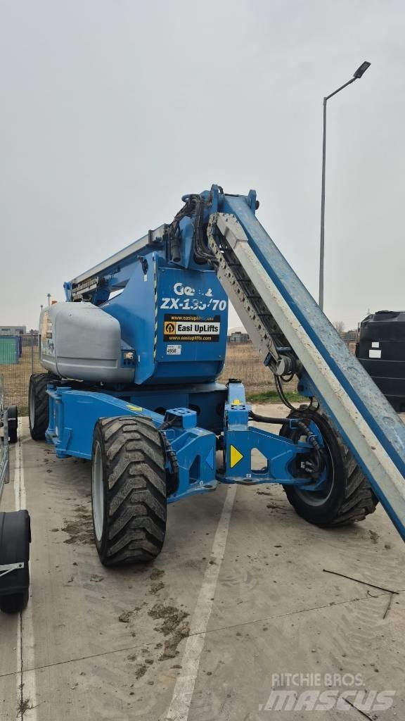 Genie ZX 135/70 Iseliikuvad poomtõstukid