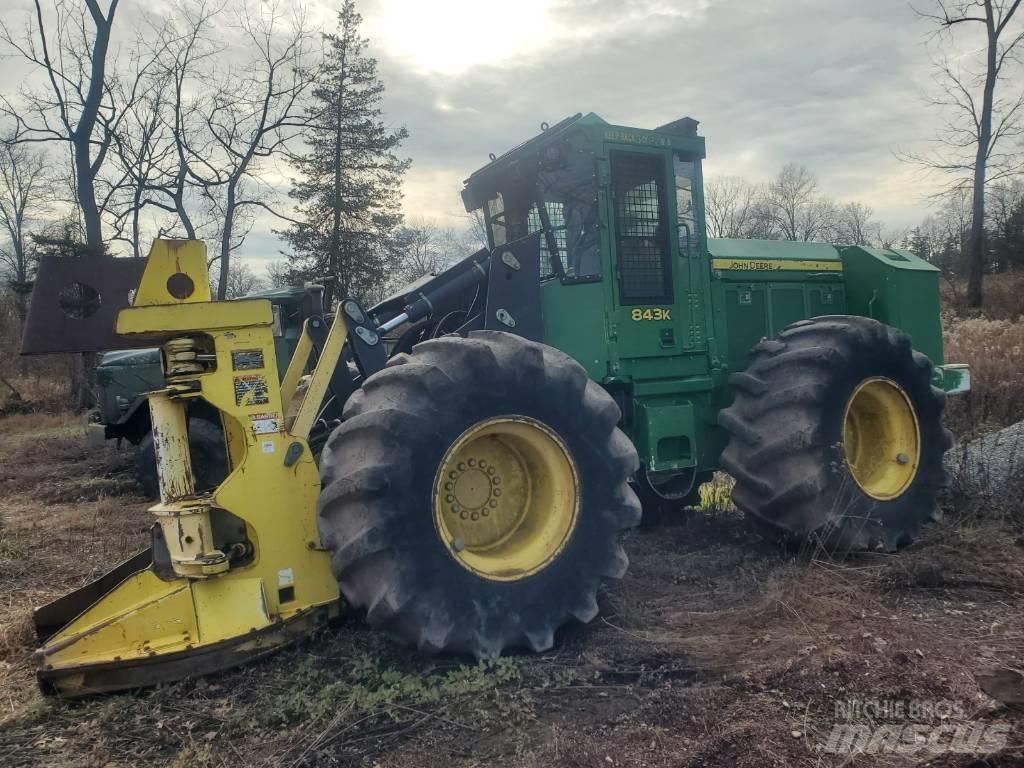 John Deere 843 K Langetustraktorid