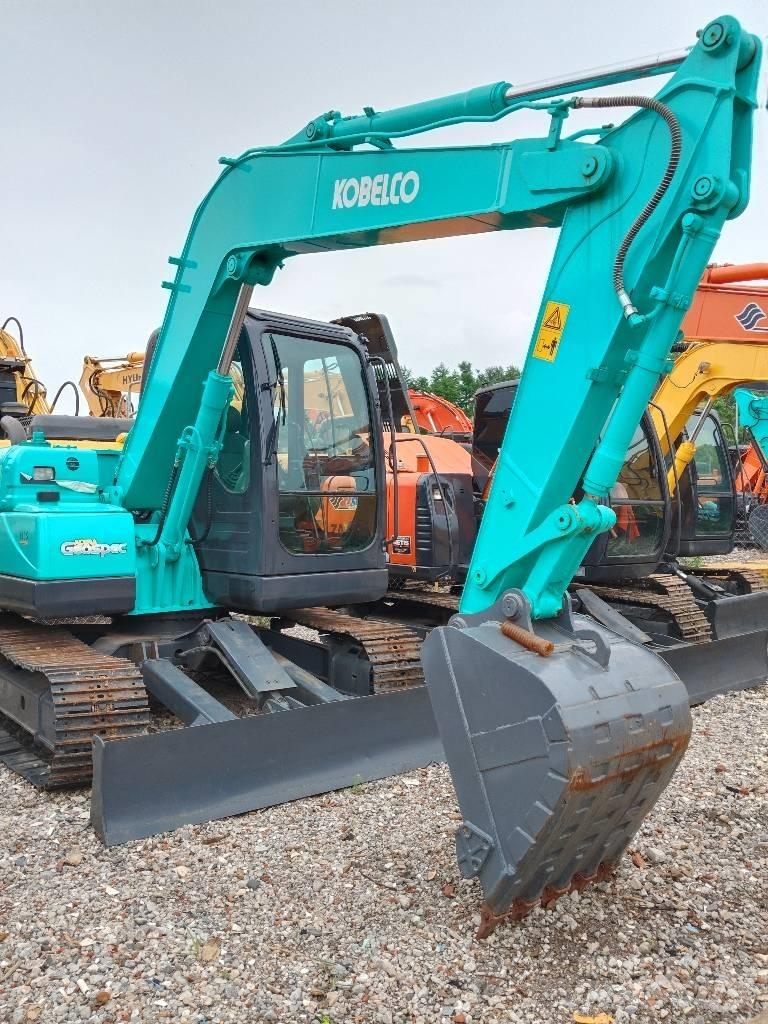 Kobelco SK 75 Roomikekskavaatorid