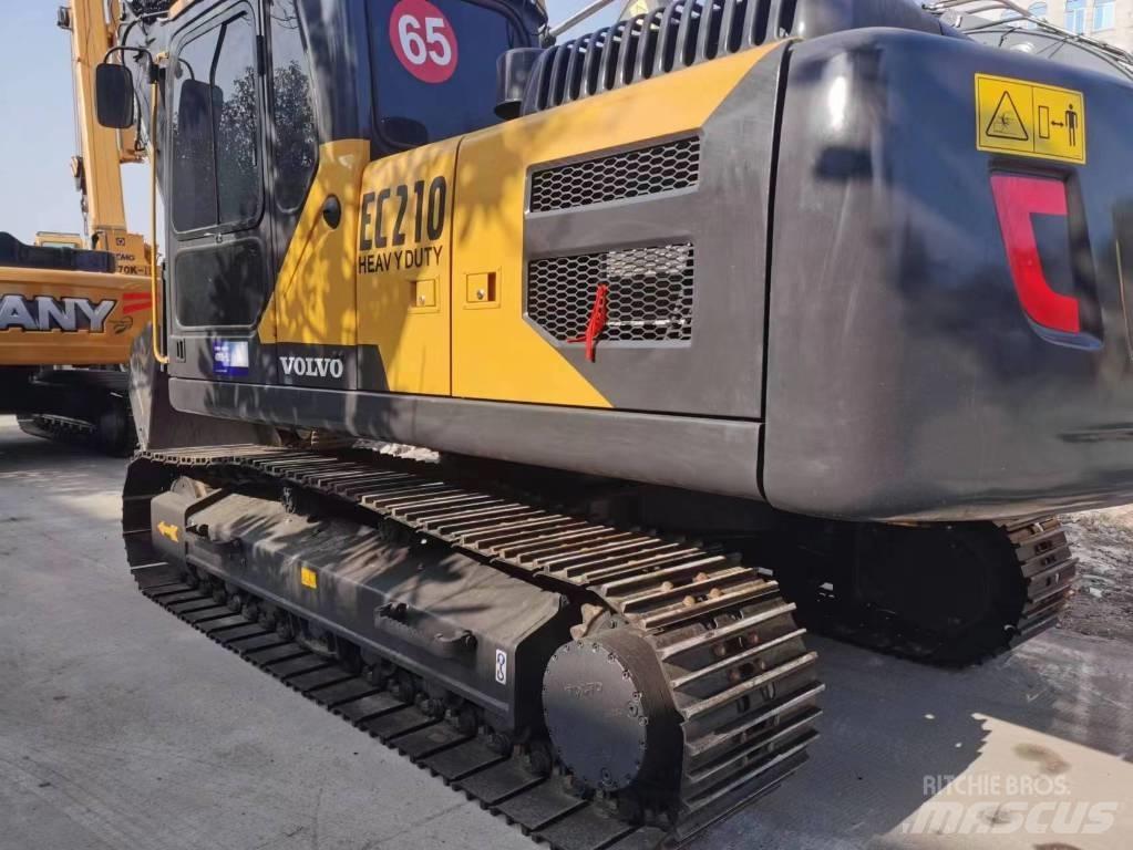 Volvo EC 210 B LC Roomikekskavaatorid