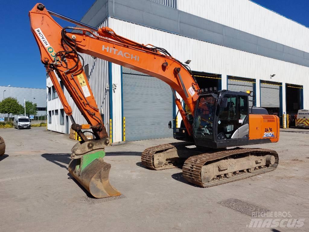 Hitachi ZX210LC-6 Roomikekskavaatorid