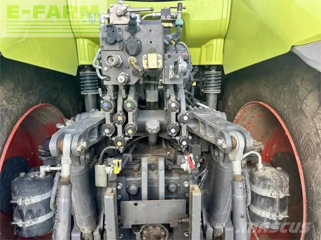 CLAAS axion 850 Traktorid