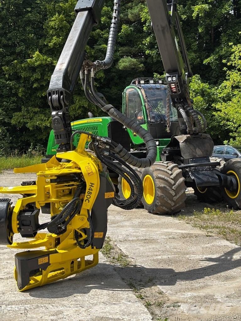 John Deere 1270 E Harvesterid