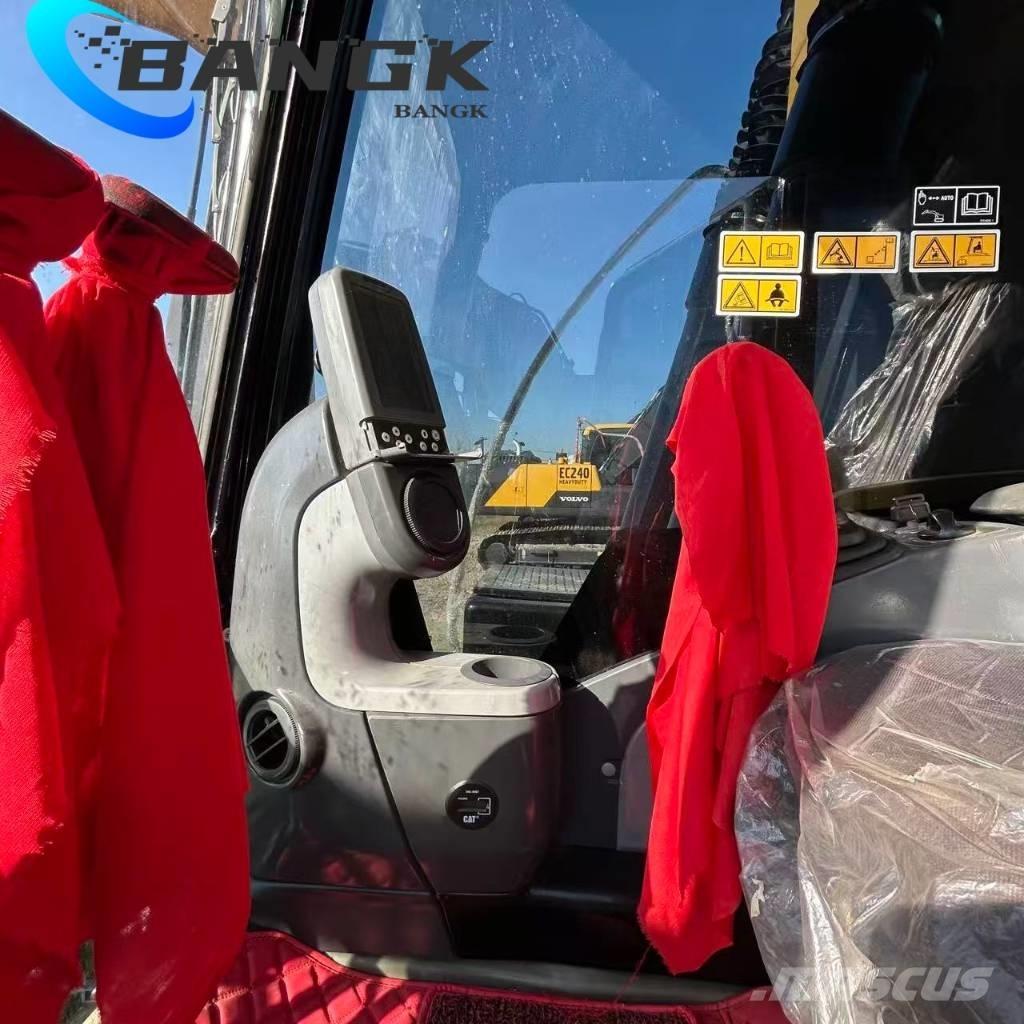 CAT 312D2 Roomikekskavaatorid