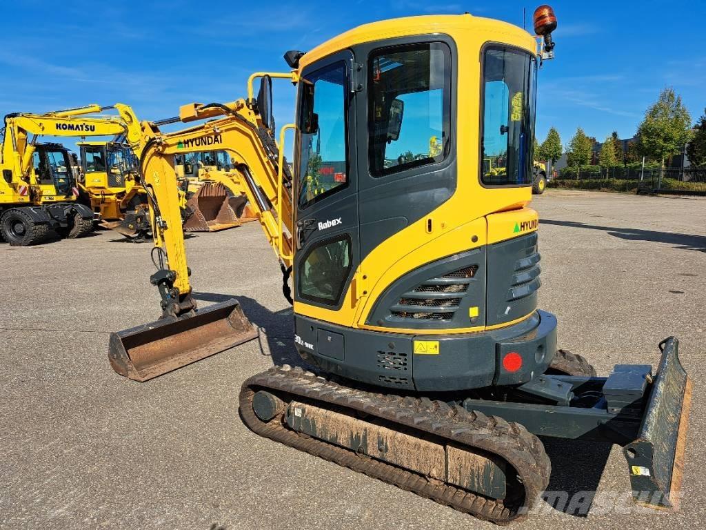 Hyundai R30 Z-9AK Miniekskavaatorid < 7 t