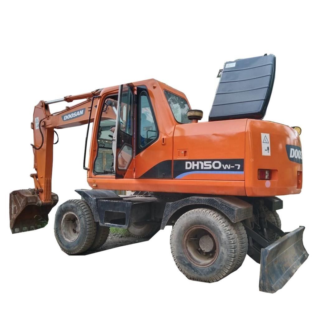 Doosan DH 150 W-7 Ratasekskavaatorid