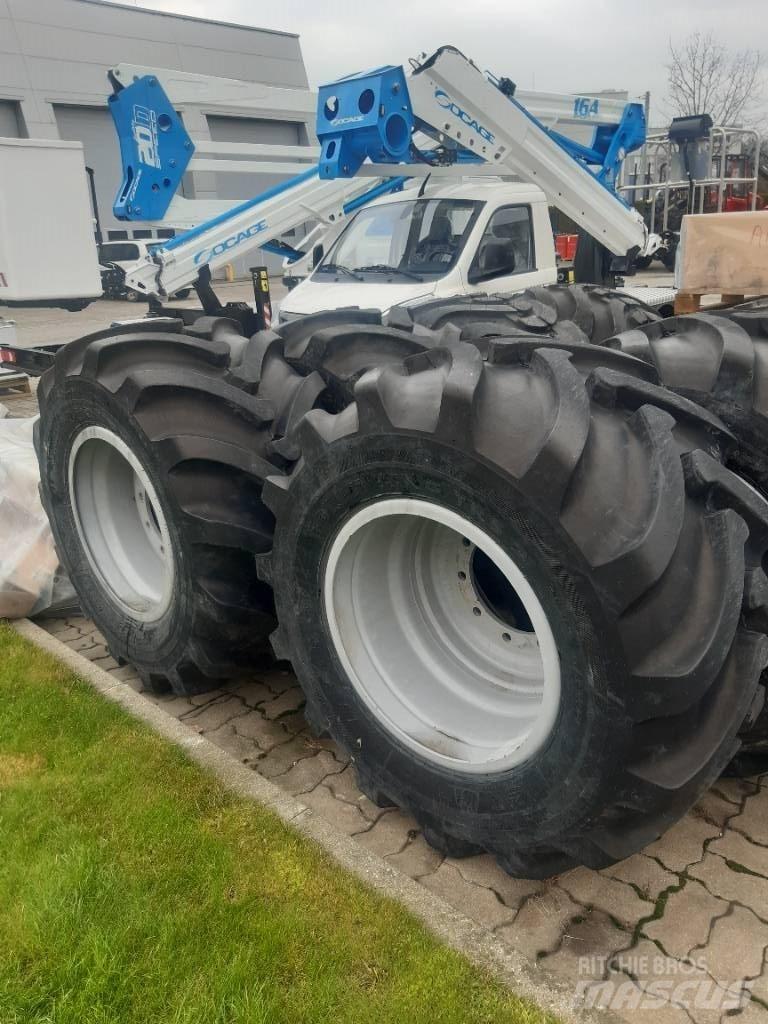 Nokian 600/50-24,5 Rehvid, rattad ja veljed