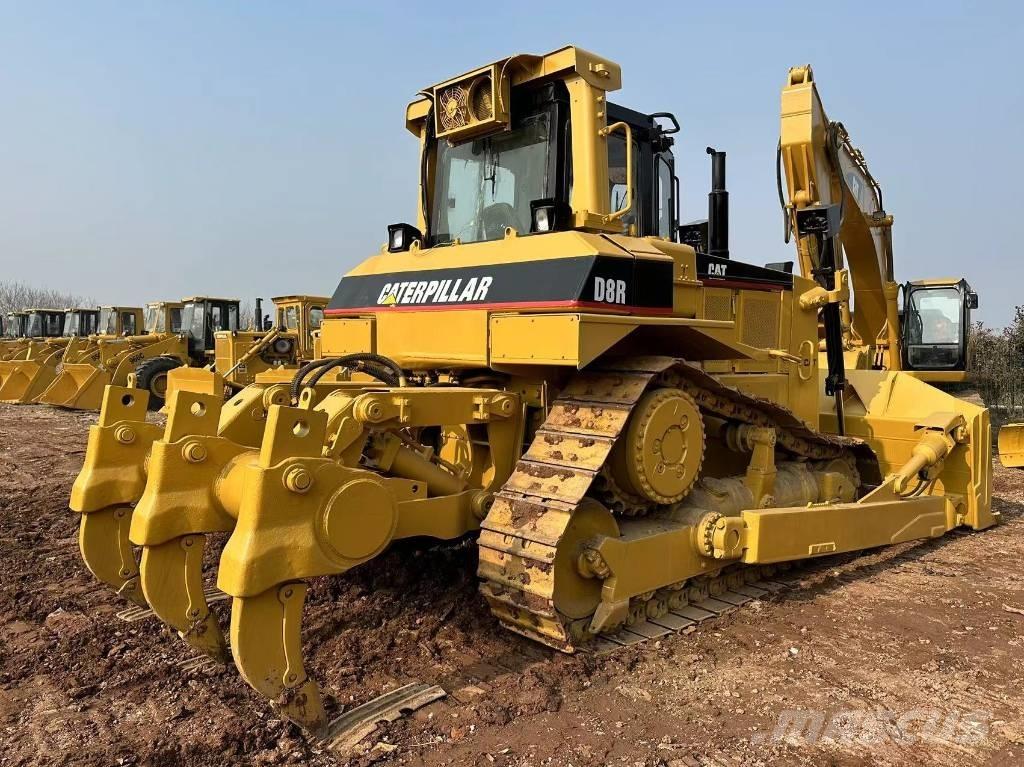 CAT D 8 R Buldooserid