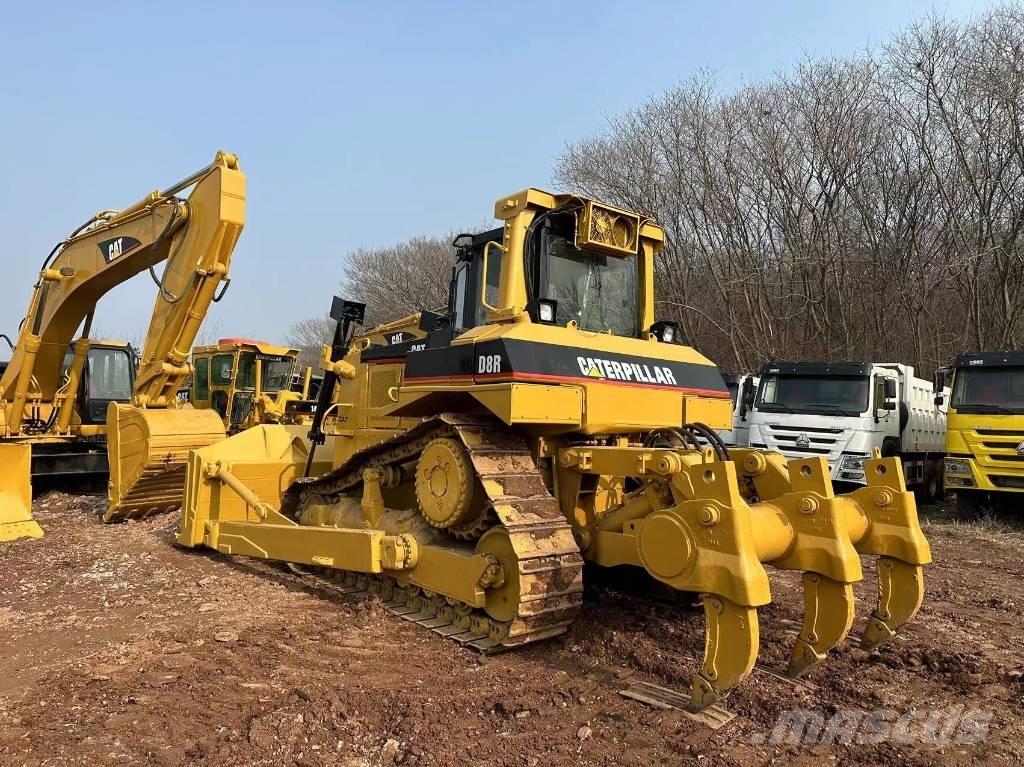 CAT D 8 R Buldooserid