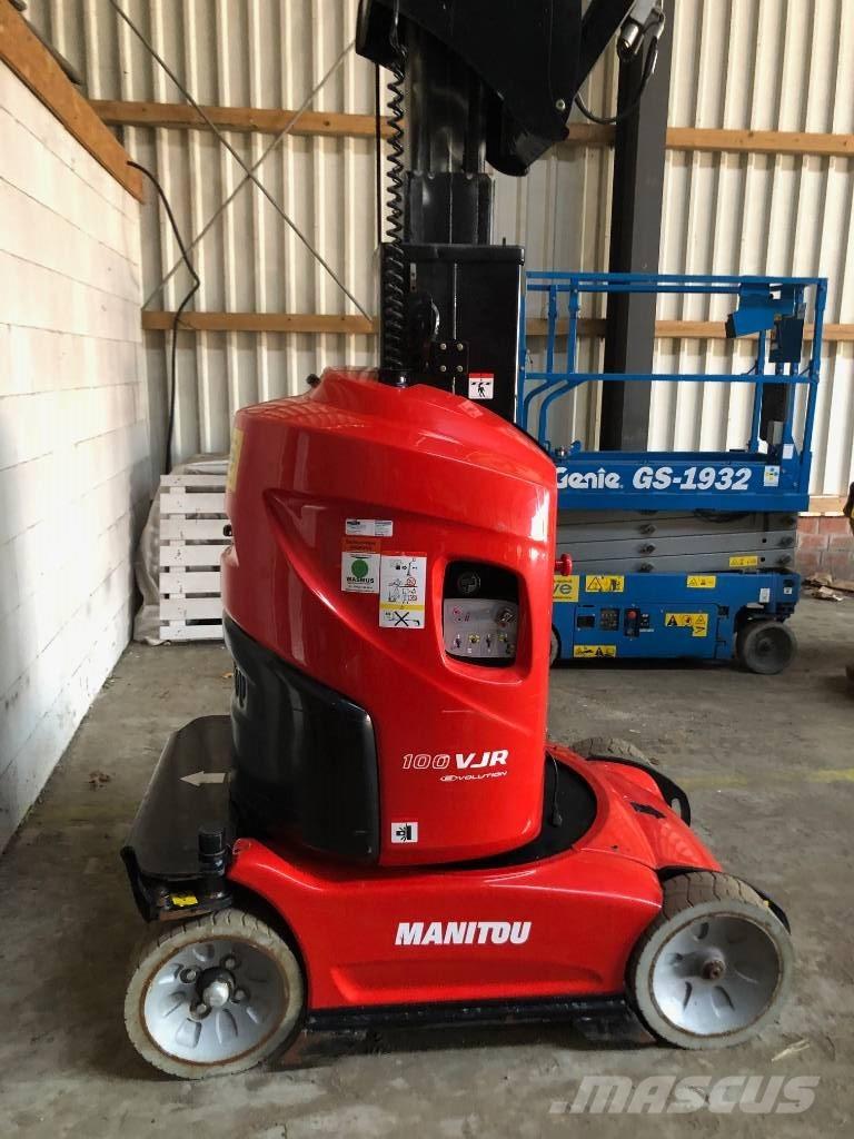 Manitou 100 VJR Käärtõstukid